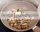 Foto langkah ke 10 dari resep Salmon steak with creamy mushroom sauce.