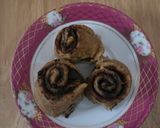 Foto langkah ke 3 dari resep 3 minutes microwave cinnamon roll.