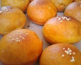 Foto langkah ke 6 dari resep Roti Goreng Labu Kuning.