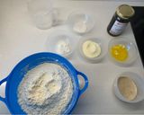 Foto del paso 1 de la receta: Pan lactal amasado a mano o en panificadora