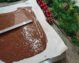 Foto del paso 3 de la receta Tronco de Navidad con cerezas borrachas