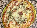Pizza con base de brócoli 🥦 y zanahoria 🥕