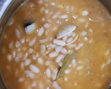 Foto del paso 4 de la receta: Alubias con almejas en Olla GM G