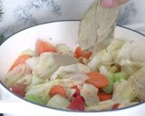 【視頻】萬用蔬菜高湯底/ 西式餐廳蔬菜高湯美味祕訣！的食譜步驟5照片
