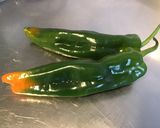 Une image de l'étape 6 de Carottes au lard, poivrons verts et raisins secs.