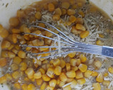 Foto del paso 3 de la receta: Tortilla horneada de papa, zapallo y choclo🌽