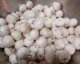 A picture of step 1 of Roasted Masala Makhana.