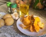Foto del paso 1 de la receta: Patatas con setas en airfryer