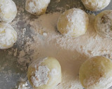 Foto del paso 11 de la receta: Bolas de puré de patata con morcilla y cebolla caramelizada