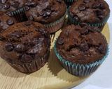 Foto langkah ke 8 dari resep Choco Banana Muffin /Muffin Pisang Cokelat Anti Gagal🤗.
