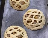 Gambar langkah 4 resipi Guava Puff.