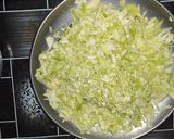 A picture of step 1 of चीजी मैकरोनी.