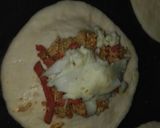 A picture of step 4 of Fried Pizza kachori.