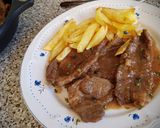 Foto del paso 13 de la receta: Escalopines de ternera en salsa de cebolla