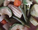 A picture of step 5 of Mole de Olla.