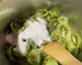 Foto del paso 2 de la receta Mermelada de kiwi casera