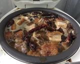 A picture of step 2 of Leftover Meat With Mustard Green Stew / CHAI BUEY.