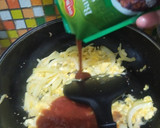 Foto langkah ke 4 dari resep Fusilli Saus Telur Pedas.