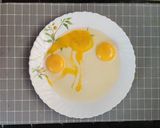 A picture of step 1 of French toast.