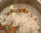 A picture of step 3 of Mixed veg fried rice.