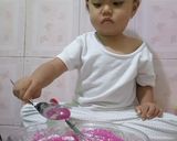 Foto langkah ke 4 dari resep Pancake Buah Naga Keju.