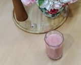 عکس مرحله 1 از دستور اسموتی توت فرنگی و موز ۲🍓🍌