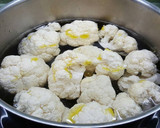 Foto del paso 1 de la receta: Coliflor con aceite de oliva