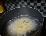 Foto langkah ke 2 dari resep Sup fusili bolognaise simpel.