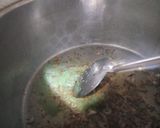A picture of step 2 of Spicy Chana Pulao.