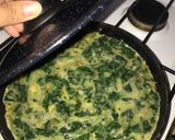 Foto del paso 4 de la receta: Tortilla de acelga 🥬🍳