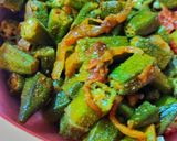A picture of step 9 of Masala Bhindi.