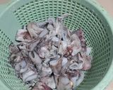 Foto langkah ke 1 dari resep Cumi Oseng Pedas.