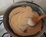 Foto del paso 2 de la receta: Riñones de vacuno en salsa oscura 😊