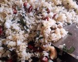 A picture of step 2 of Betel leaf pulao.