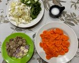 Foto langkah ke 1 dari resep Capcay Goreng.