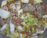 Foto langkah ke 3 dari resep Tumis daging rebus dengan sawi putih.