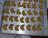 Foto langkah ke 4 dari resep Coffe Gallette Cookies.