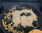 Foto del paso 5 de la receta: Espinacas con garbanzos