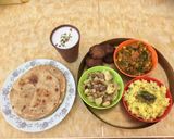 A picture of step 6 of Gujarati (Gujarati Desi Thali).