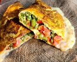 Foto del paso 3 de la receta: 🍳 Omelette de chauchas, tomate y muzzarella - mismos ingredientes, dos versiones 🍳