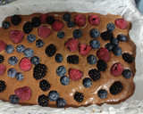 Foto del paso 4 de la receta: Bizcocho de chocolate y frutos rojos (Foscocho)