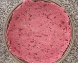 Foto del paso 2 de la receta: Tarta de atún en masa de remolacha