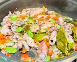 Foto langkah ke 5 dari resep Cumi asin oseng pete pedas.