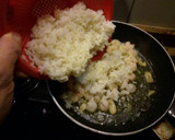 Foto del paso 3 de la receta: Arroz salteado con gambas