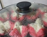 Foto langkah ke 7 dari resep Bolu Kukus Mekar Merah Putih.