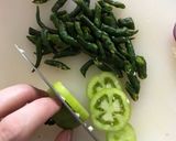 Foto langkah ke 6 dari resep Cumi Asin Cabai Hijau.
