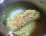Foto del paso 3 de la receta: Patorra de pavo rellena con salsa de almendras y nata