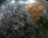 A picture of step 2 of Mix.Veg Raita.