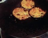 A picture of step 5 of Tawa fry bengan.