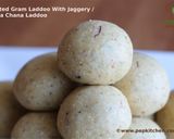 A picture of step 6 of Roasted Gram Laddu With Jaggery / Bhuna Chana Ladoo.